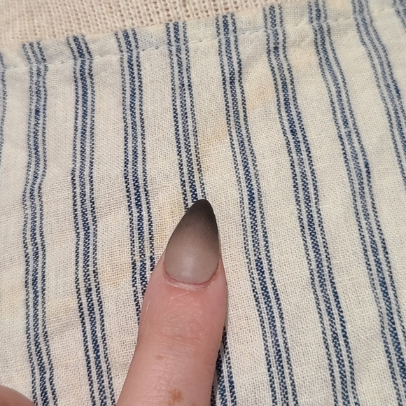 Linen Set - Picture 3 of 4